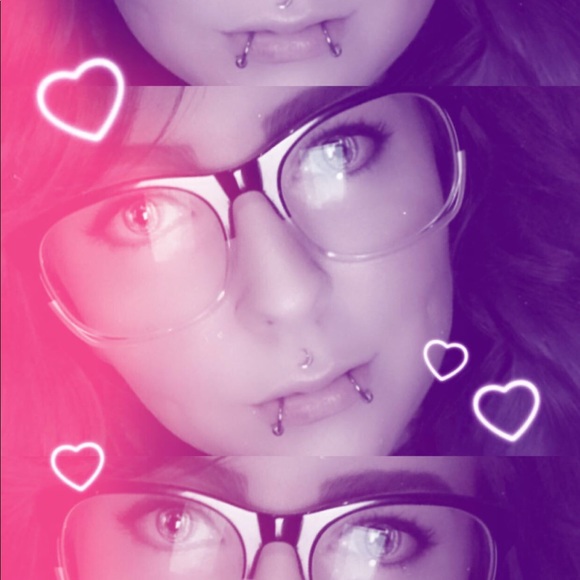 Merry Meet, your Posher, Bree 🖤 - Picture 7 of 7